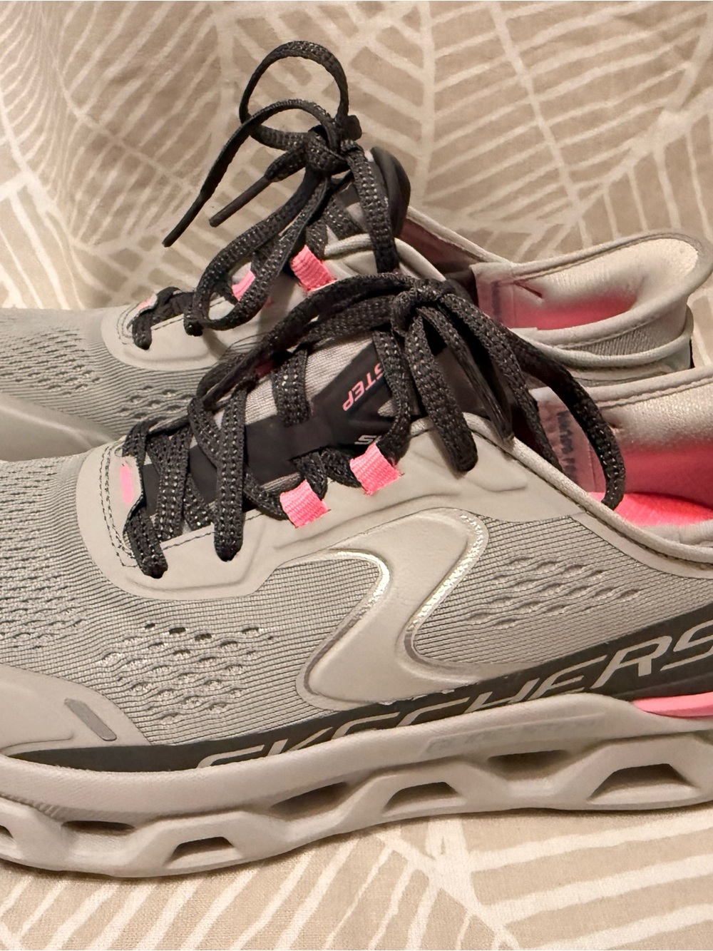 Skechers Slip Ins Women's Gray and Pink Athletic Trainers